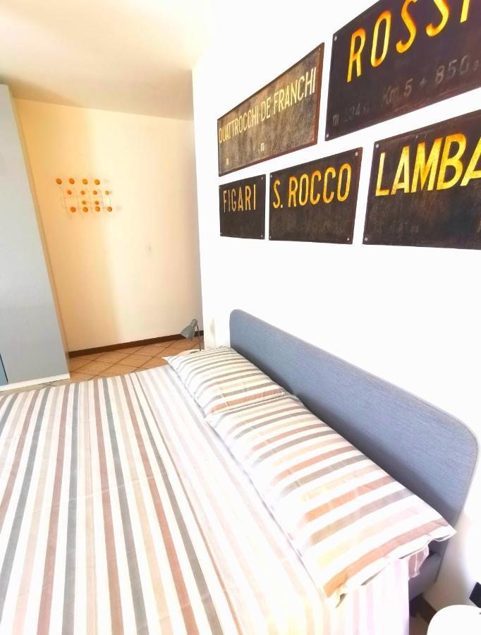 Old Town Apartment With Terrace - Live Love Lake Peschiera del Garda Exteriér fotografie